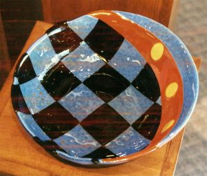 Black-and-Blue-Bowl